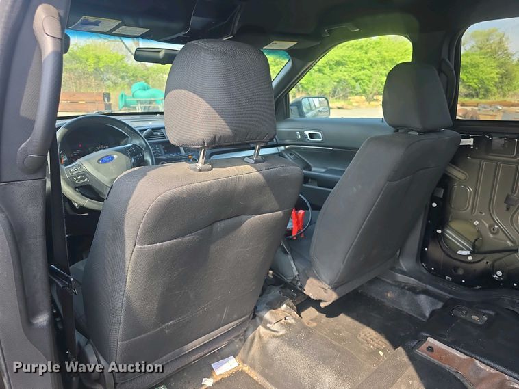 image for item DO7884 2016 Ford Explorer Police Interceptor SUV