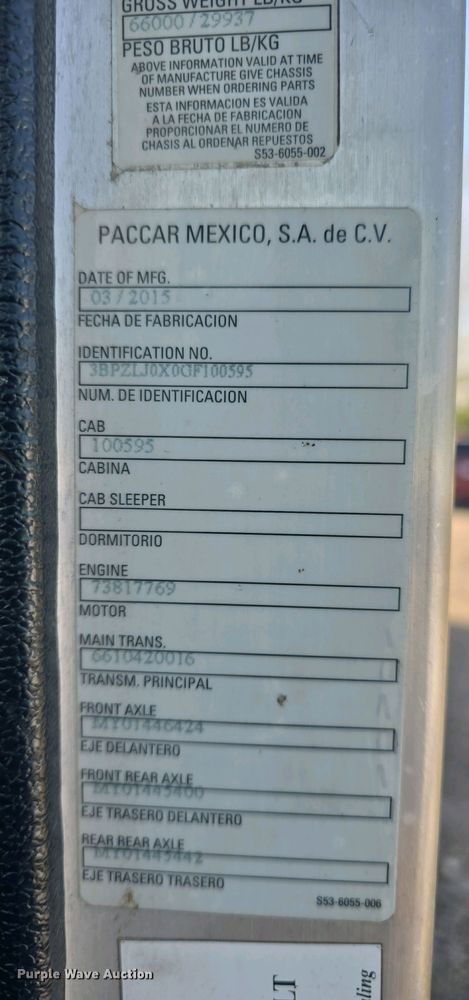 image for item DO7885 2016 Peterbilt 320 refuse truck