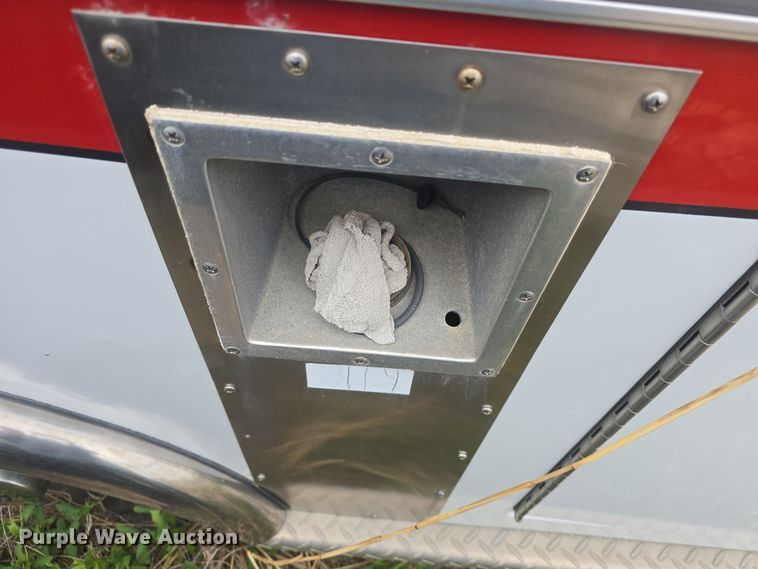 image for item DO7893 1994 Ford E350 ambulance