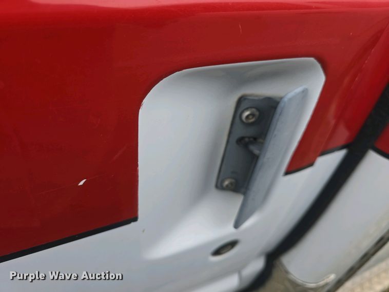 image for item DO7893 1994 Ford E350 ambulance