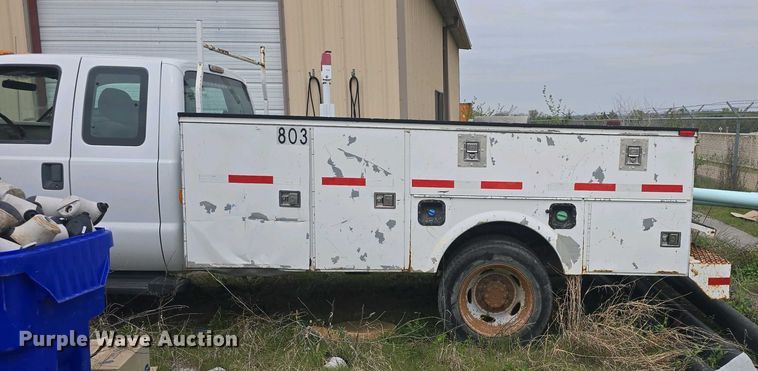 image for item DO7894 2012 Ford F450 Super Duty SuperCab utility / service truck