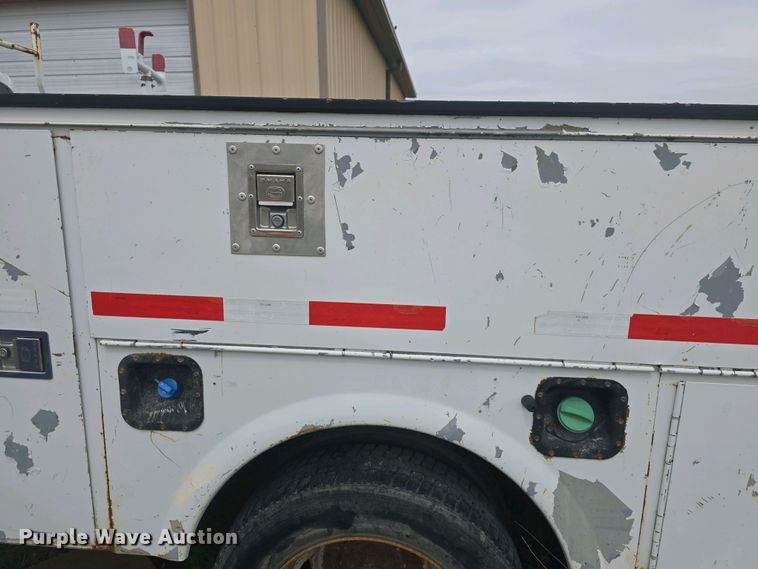 image for item DO7894 2012 Ford F450 Super Duty SuperCab utility / service truck