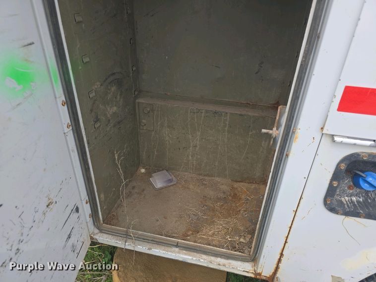 image for item DO7894 2012 Ford F450 Super Duty SuperCab utility / service truck