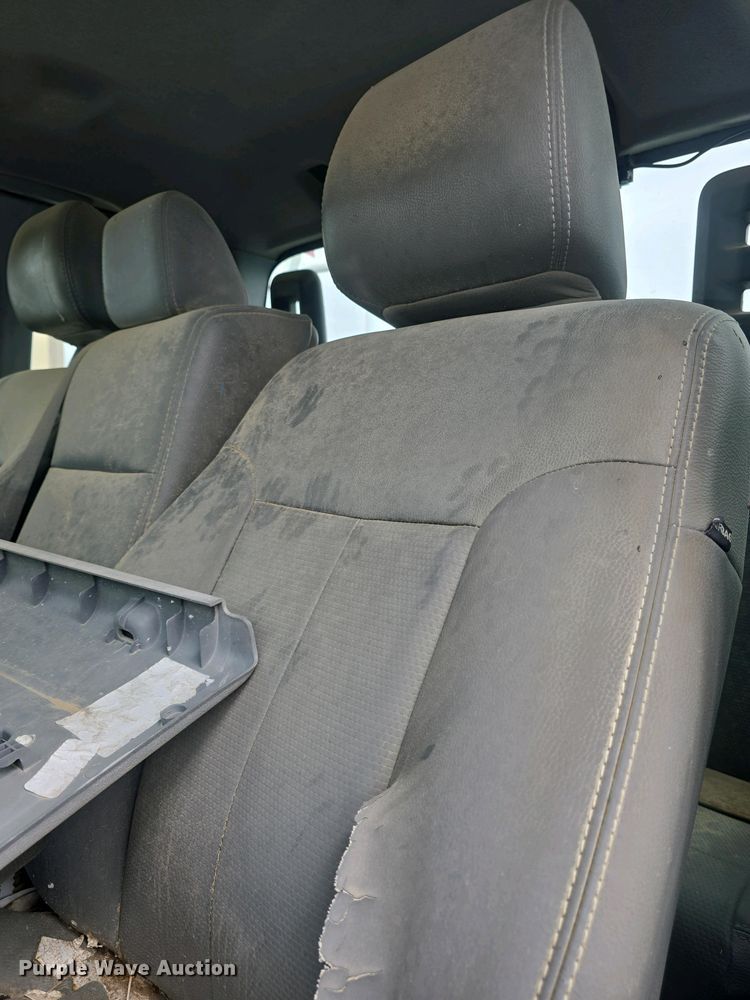 image for item DO7894 2012 Ford F450 Super Duty SuperCab utility / service truck