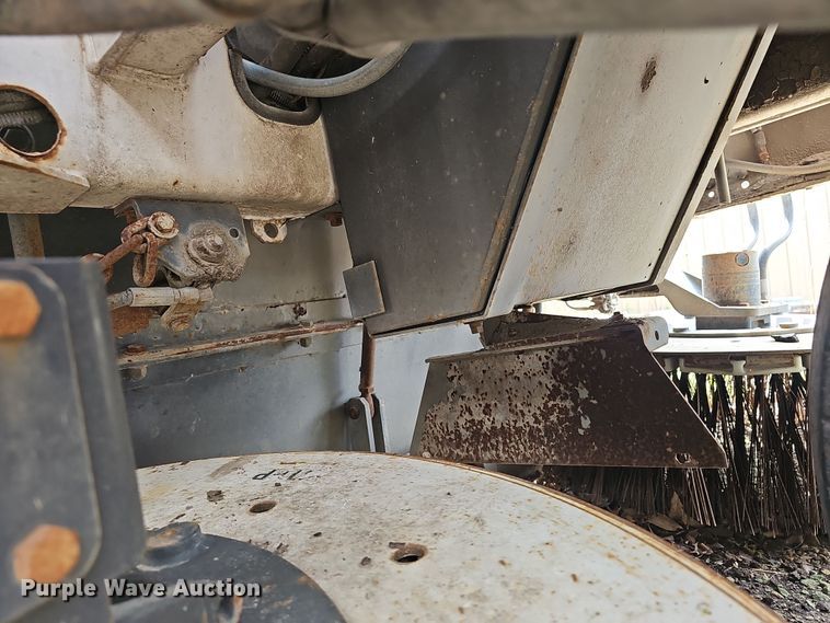 image for item DO7903 2008 Allianz Johnston street sweeper