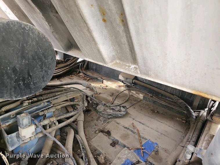 image for item DO7903 2008 Allianz Johnston street sweeper