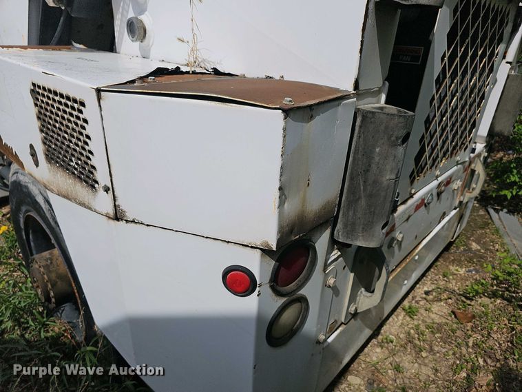 image for item DO7903 2008 Allianz Johnston street sweeper