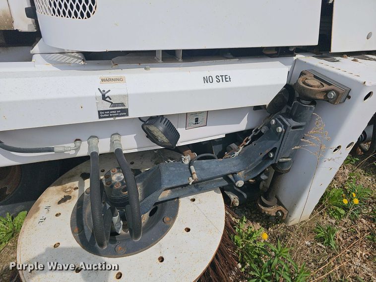 image for item DO7903 2008 Allianz Johnston street sweeper