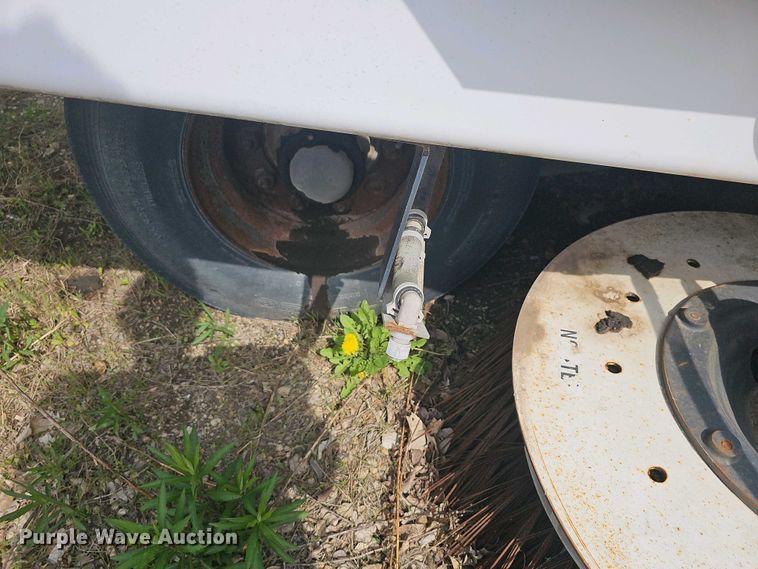 image for item DO7903 2008 Allianz Johnston street sweeper