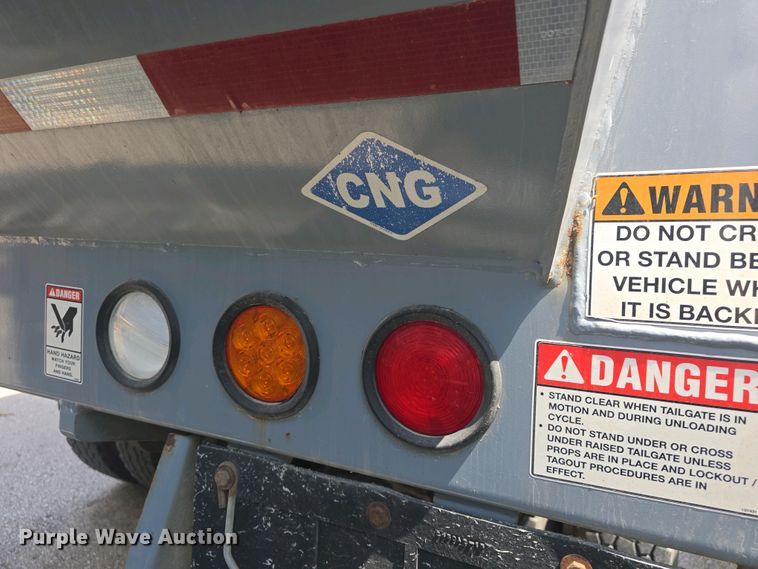 image for item DO7904 2016 Mack LEU633 refuse truck