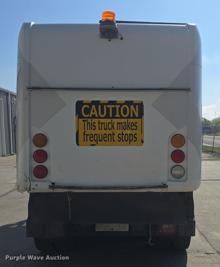 image for item DO7905 2014 Ravo B.V. Ravo 5 Series 540 street sweeper