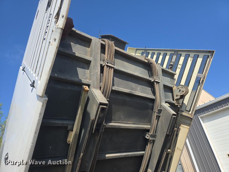 image for item DO7905 2014 Ravo B.V. Ravo 5 Series 540 street sweeper