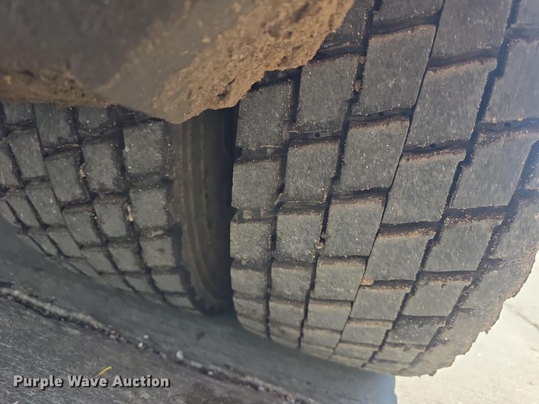 image for item DO7905 2014 Ravo B.V. Ravo 5 Series 540 street sweeper