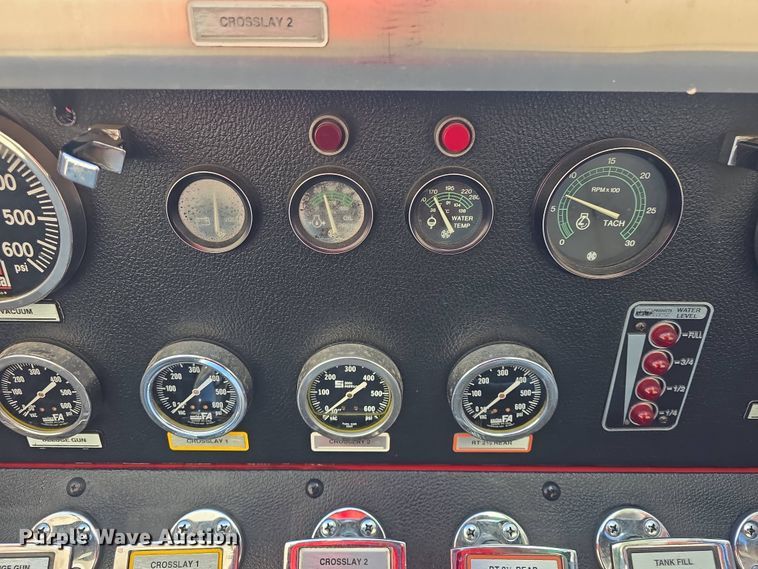 image for item DO7907 1993 HME pumper fire truck