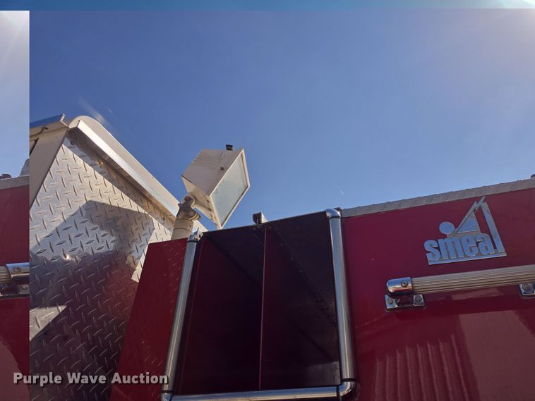 image for item DO7907 1993 HME pumper fire truck