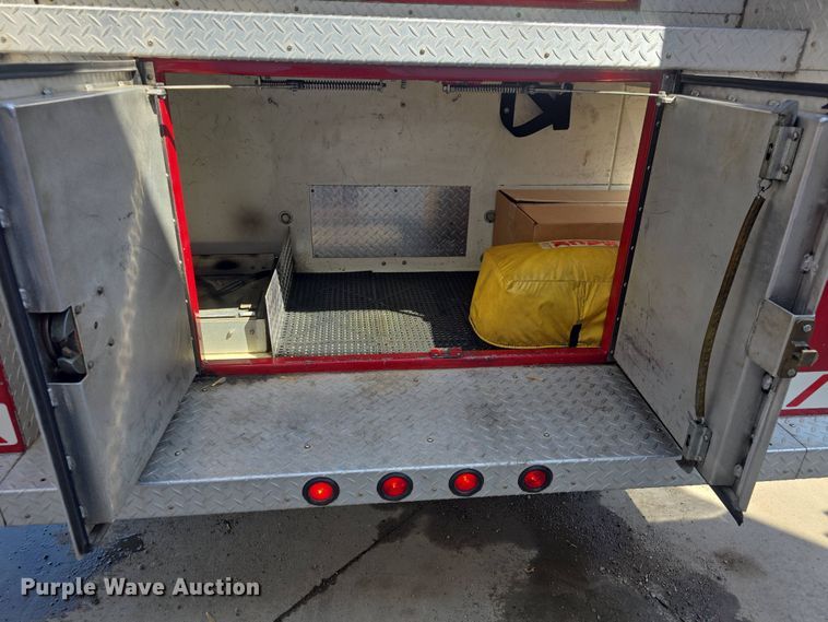 image for item DO7907 1993 HME pumper fire truck