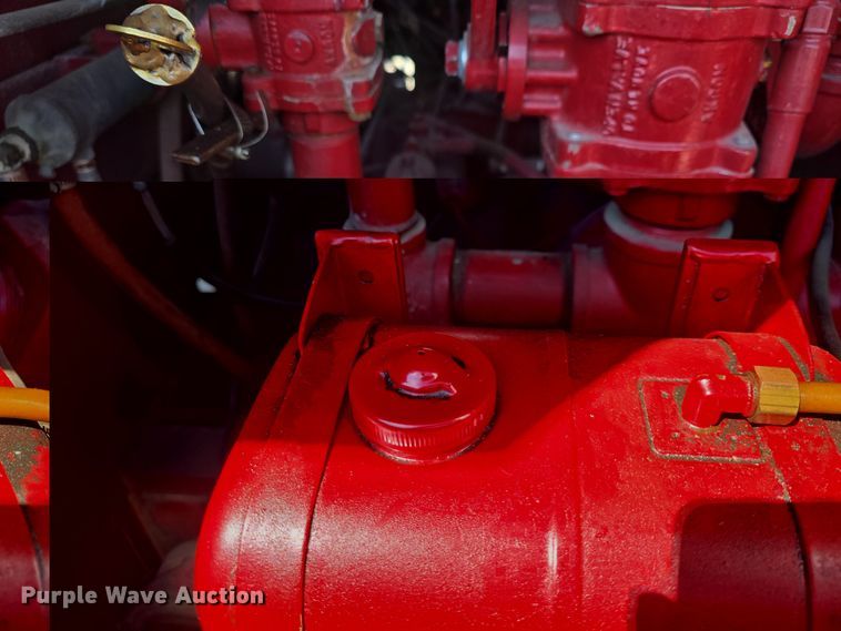 image for item DO7907 1993 HME pumper fire truck