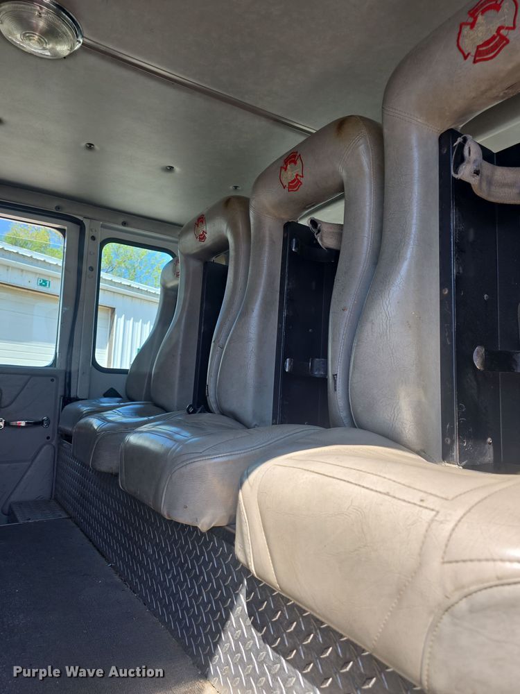 image for item DO7907 1993 HME pumper fire truck