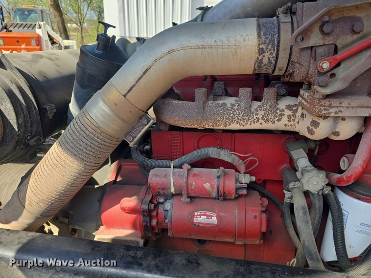 image for item DO7907 1993 HME pumper fire truck