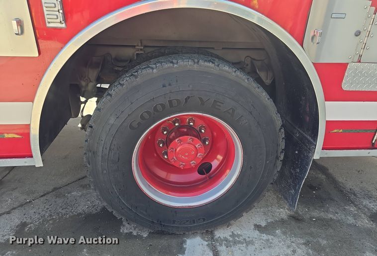 image for item DO7907 1993 HME pumper fire truck