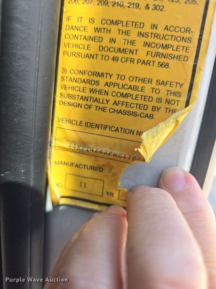 image for item DO7907 1993 HME pumper fire truck