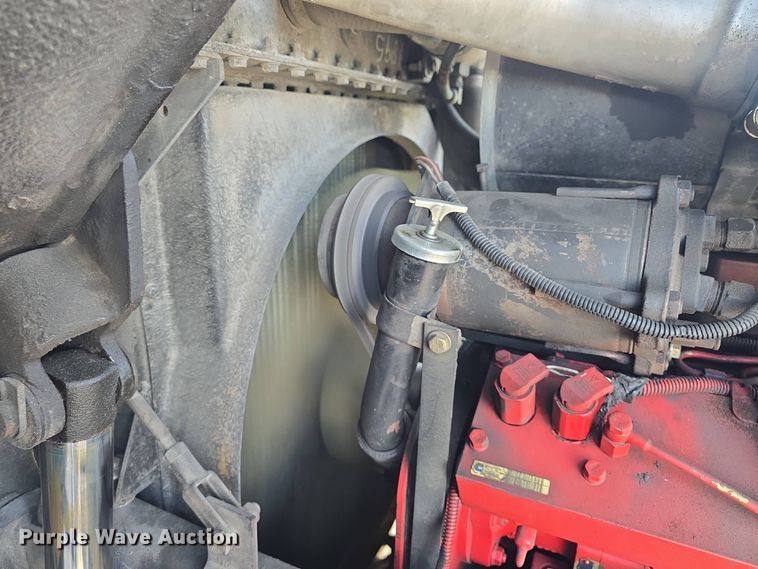 image for item DO7909 2002 HME pumper fire truck