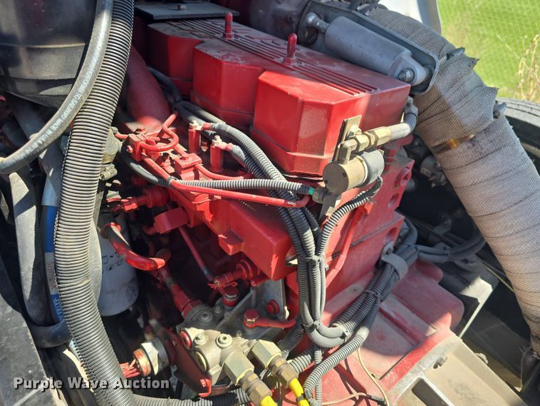 image for item DO7909 2002 HME pumper fire truck