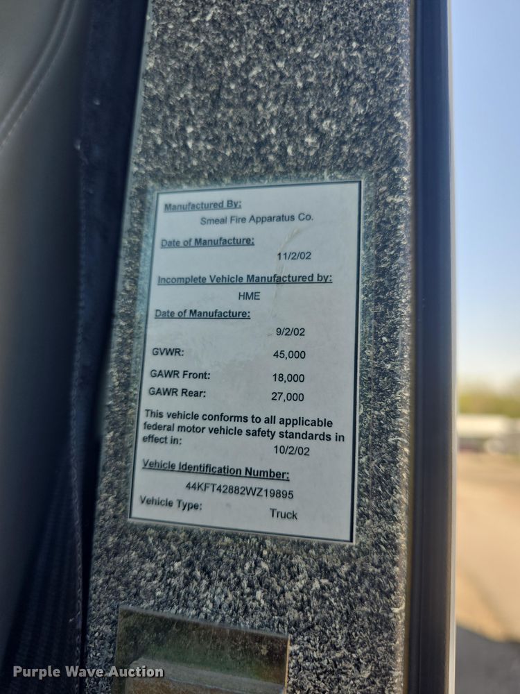 image for item DO7909 2002 HME pumper fire truck