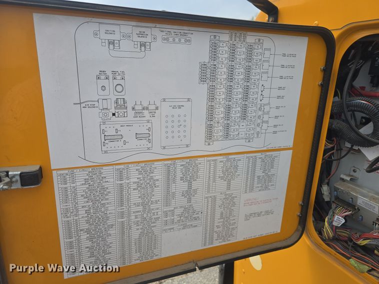 image for item DO7911 2014 Blue Bird school bus