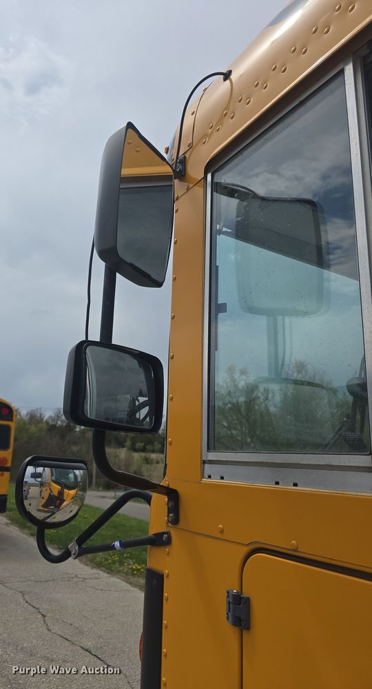 image for item DO7911 2014 Blue Bird school bus