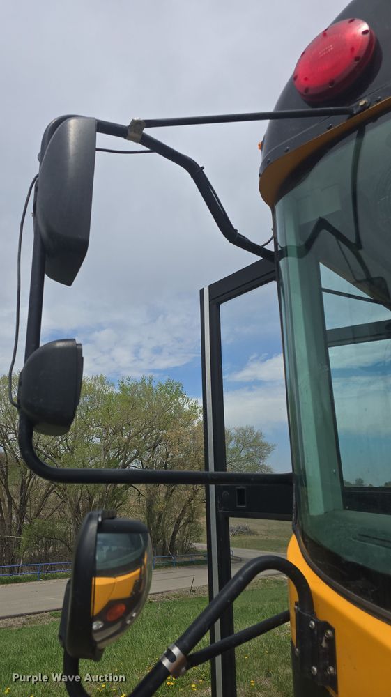 image for item DO7911 2014 Blue Bird school bus