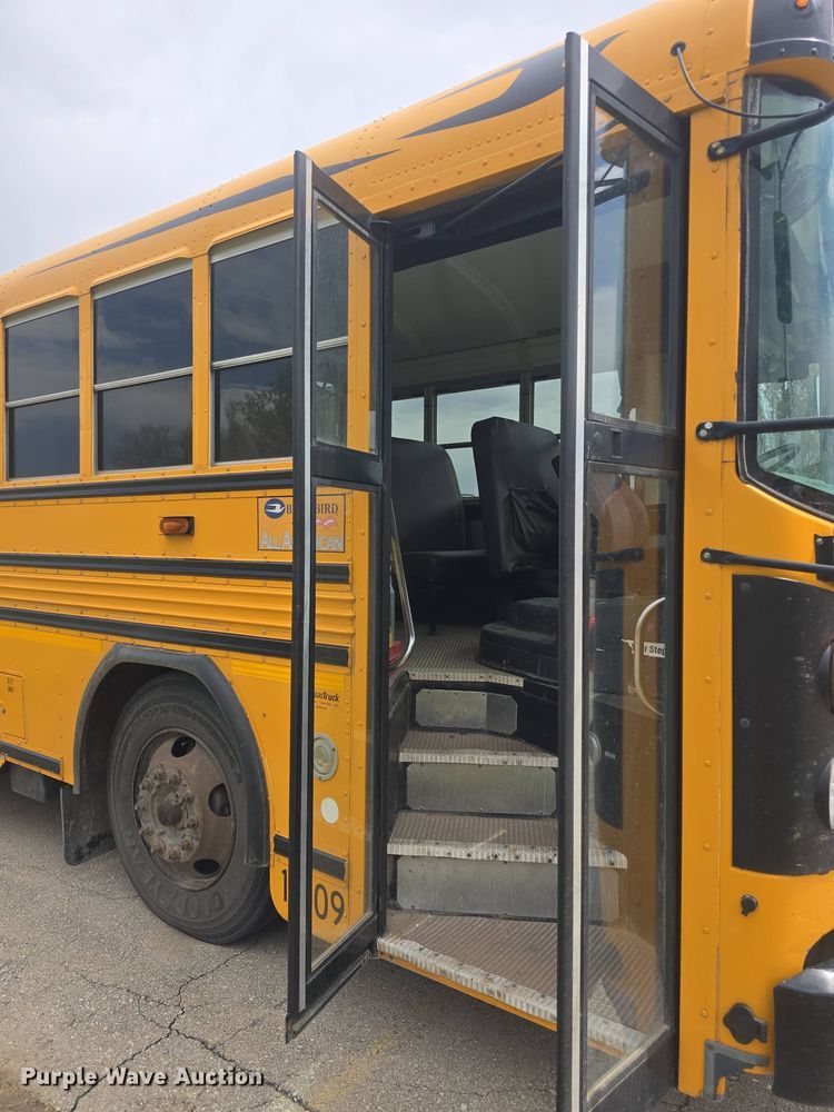 image for item DO7911 2014 Blue Bird school bus