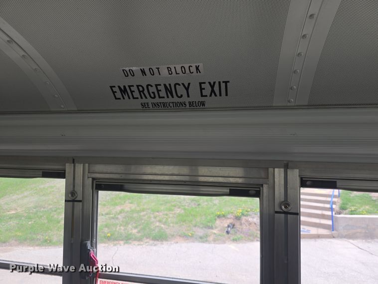 image for item DO7911 2014 Blue Bird school bus