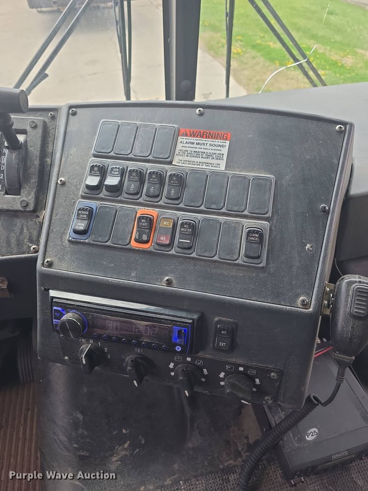 image for item DO7911 2014 Blue Bird school bus