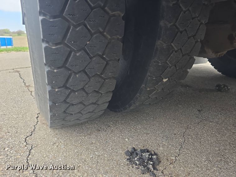 image for item DO7911 2014 Blue Bird school bus