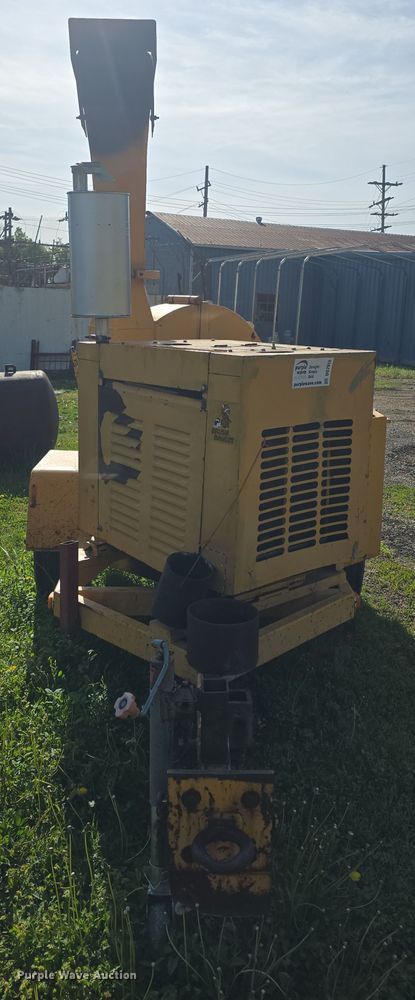 image for item DO7912 1985 Brush Bandit wood chipper