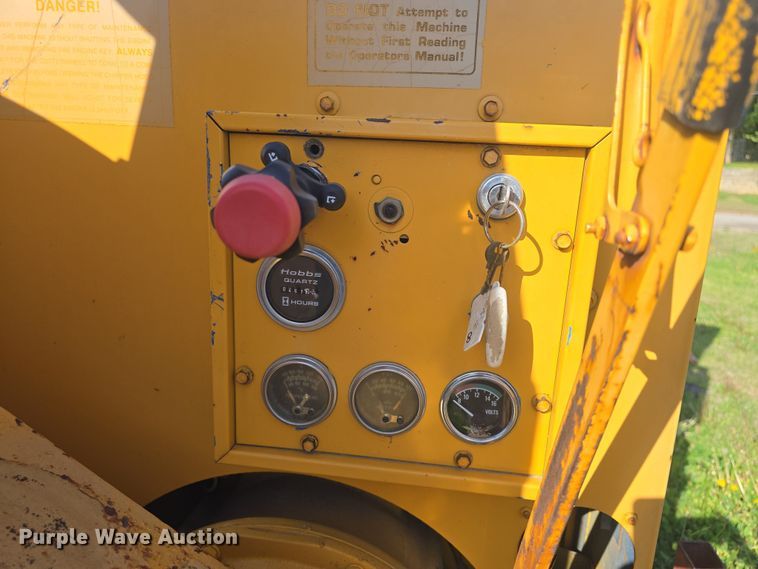 image for item DO7912 1985 Brush Bandit wood chipper