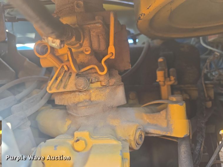 image for item DO7912 1985 Brush Bandit wood chipper