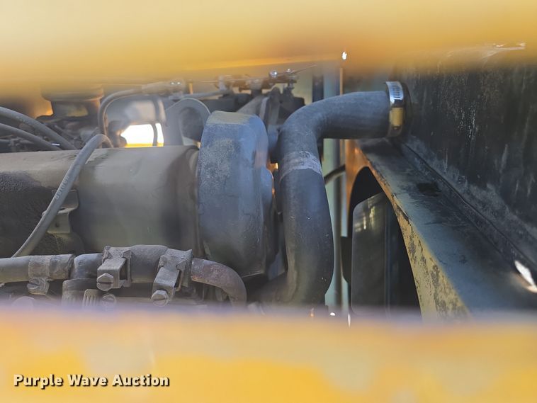 image for item DO7912 1985 Brush Bandit wood chipper