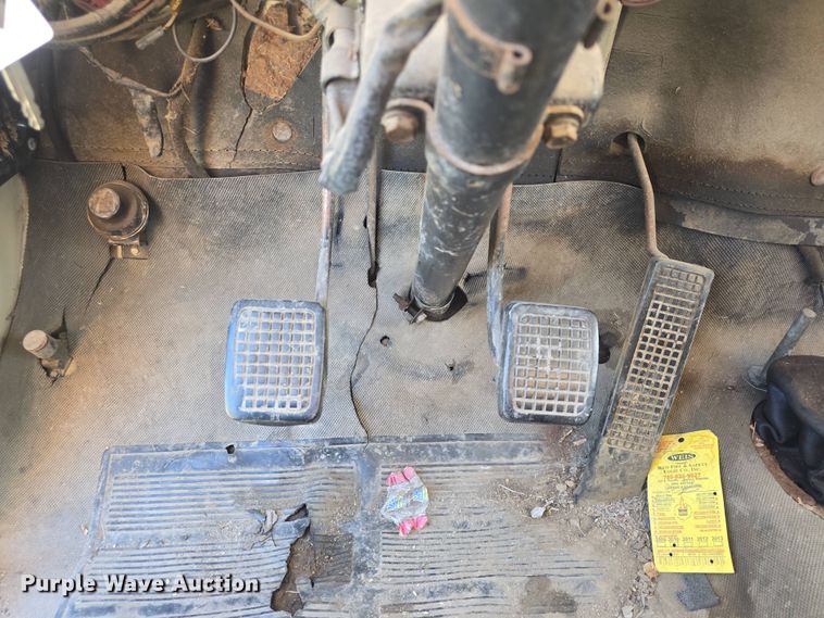 image for item DO7914 1971 Ford F600 sewer jetter truck