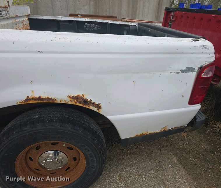 image for item DO7918 2004 Ford Ranger SuperCab pickup truck