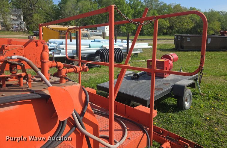 image for item DO7951 Paving Maintenance Supply Speed King melter applicator