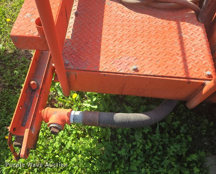 image for item DO7951 Paving Maintenance Supply Speed King melter applicator