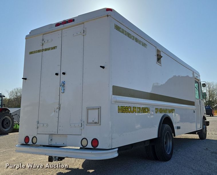 image for item DP6315 1994 GMC mobile command center vehicle