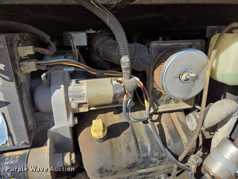 image for item DP6315 1994 GMC mobile command center vehicle