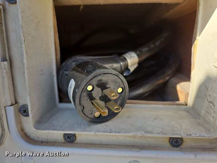 image for item DP6315 1994 GMC mobile command center vehicle