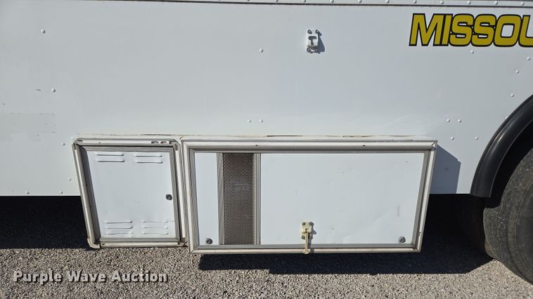 image for item DP6315 1994 GMC mobile command center vehicle