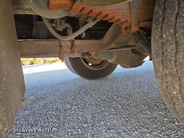 image for item DP6315 1994 GMC mobile command center vehicle