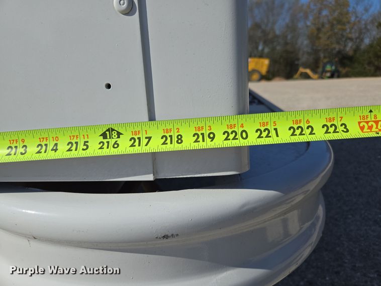 image for item DP6315 1994 GMC mobile command center vehicle