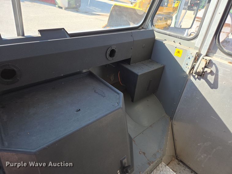 image for item DP6315 1994 GMC mobile command center vehicle